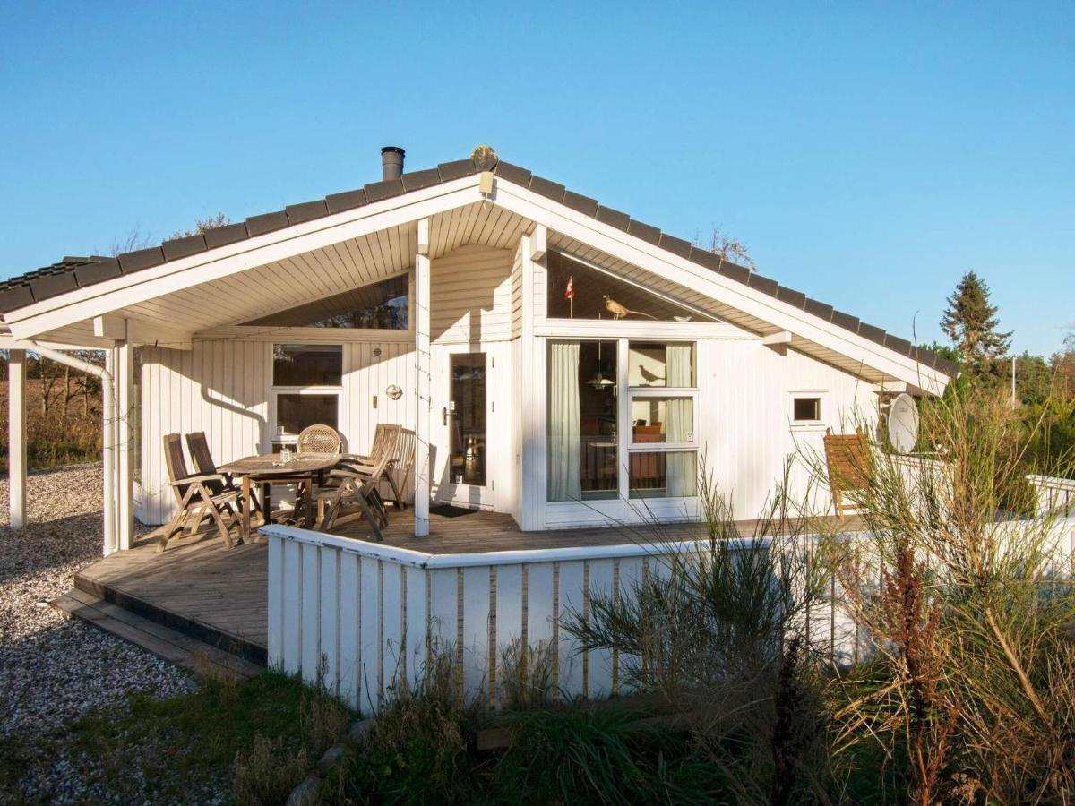 6 Person Holiday Home In Knebel Ørby Екстериор снимка